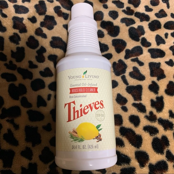 Young Living Thieves SEALED Oil Infused Household Cleaner 14.4 fl. oz.